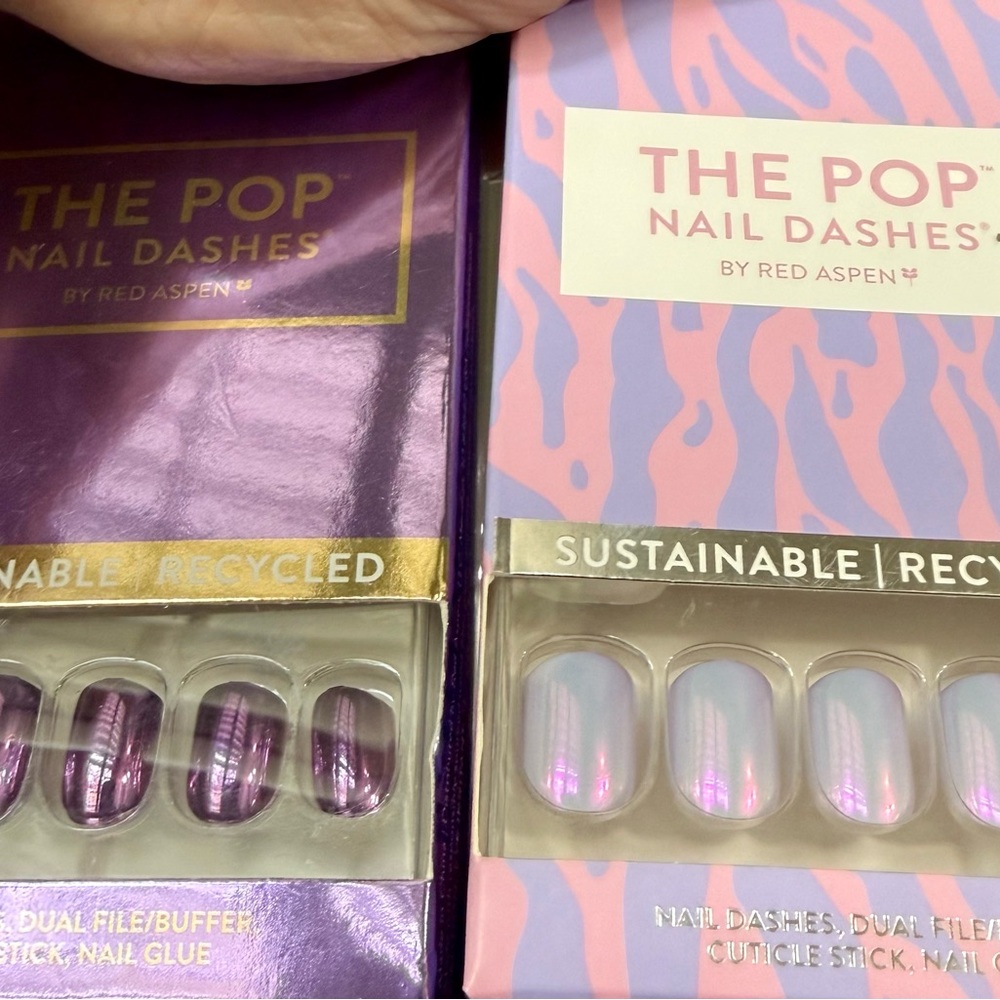 Red Aspen Purple Nail Dashes Manicure Set - Picture 10 of 11